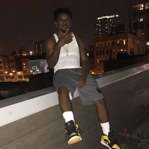 Meet your Posher, Bruce